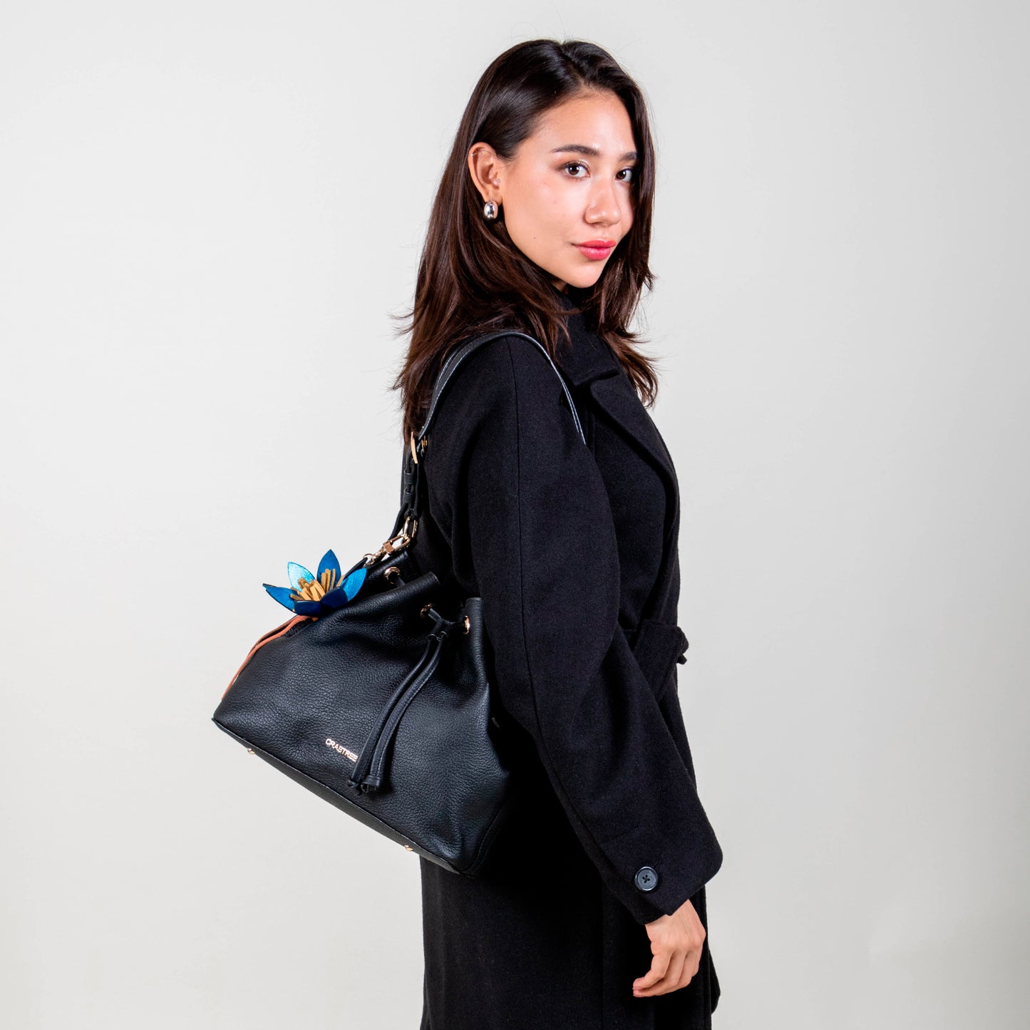 BUCKET BAG